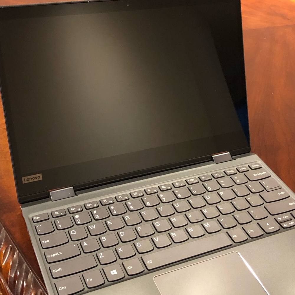 Lenovo Yoga 720-12IKB Laptop